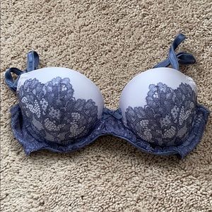 Victoria secret bra size 32C